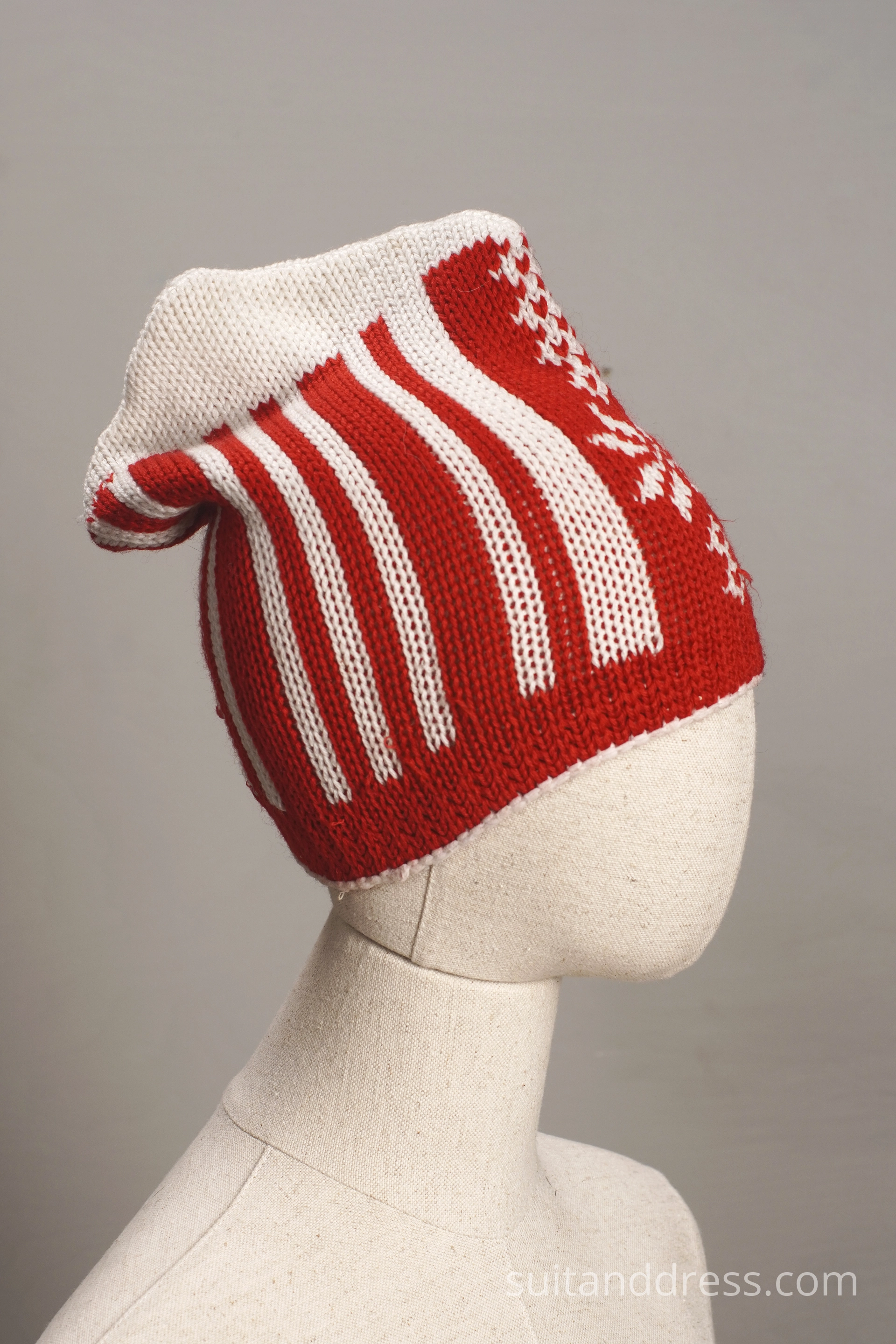 1980s ladys vintage ski hat knitten Nordic star beanie
