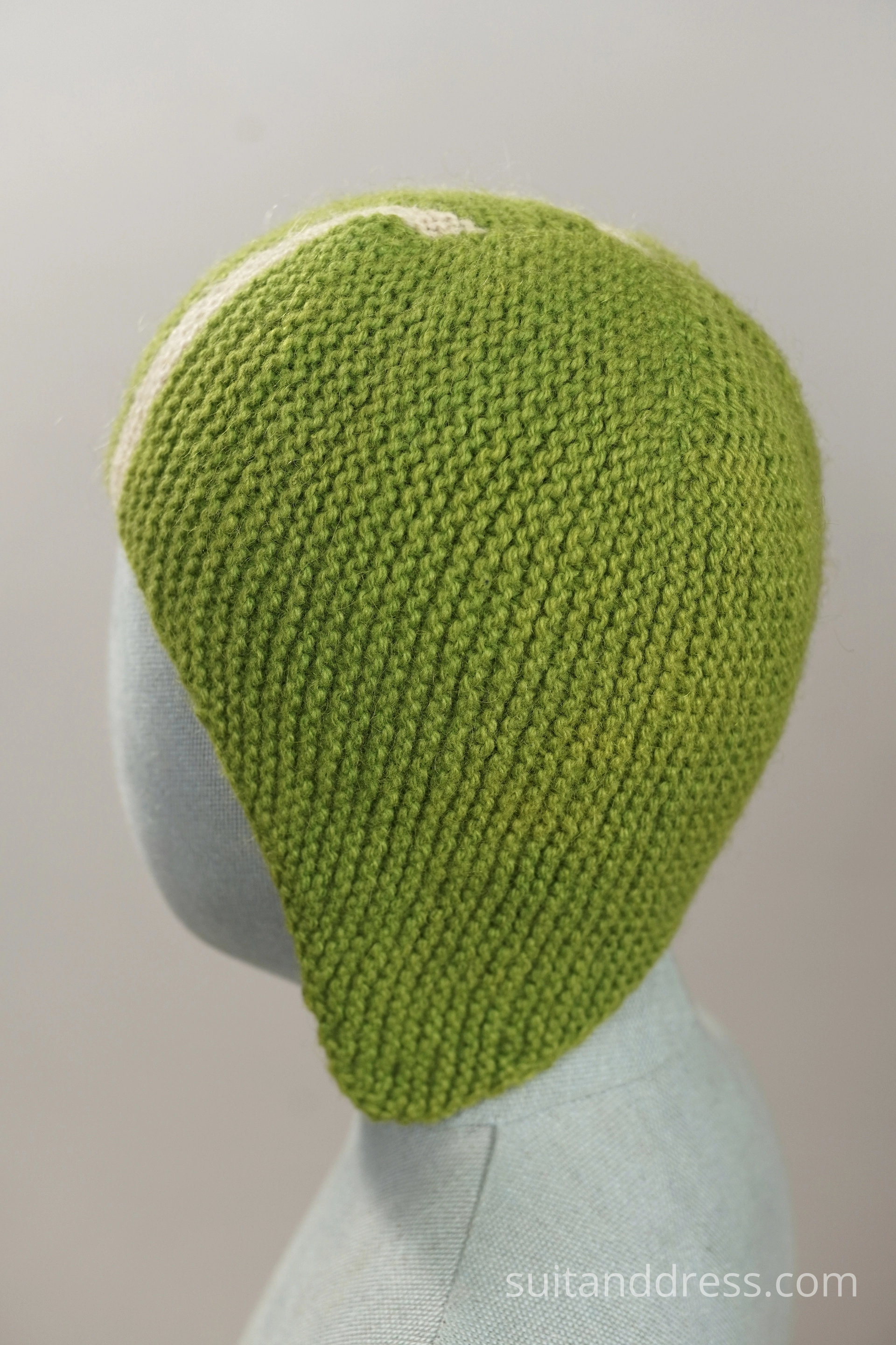 Midcentury hand knitted children hat for rent