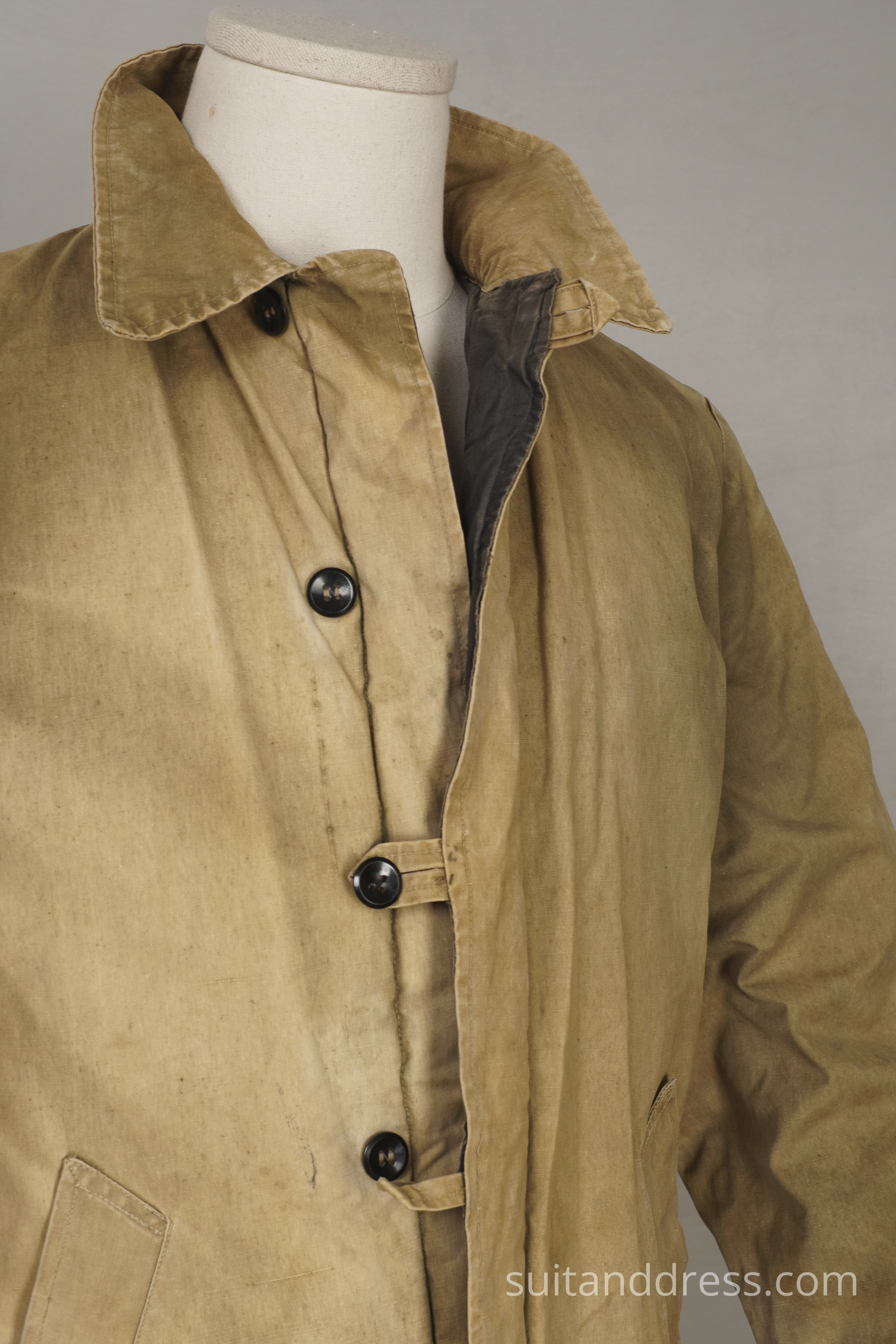 Militārs haki darba apģērbs noma 