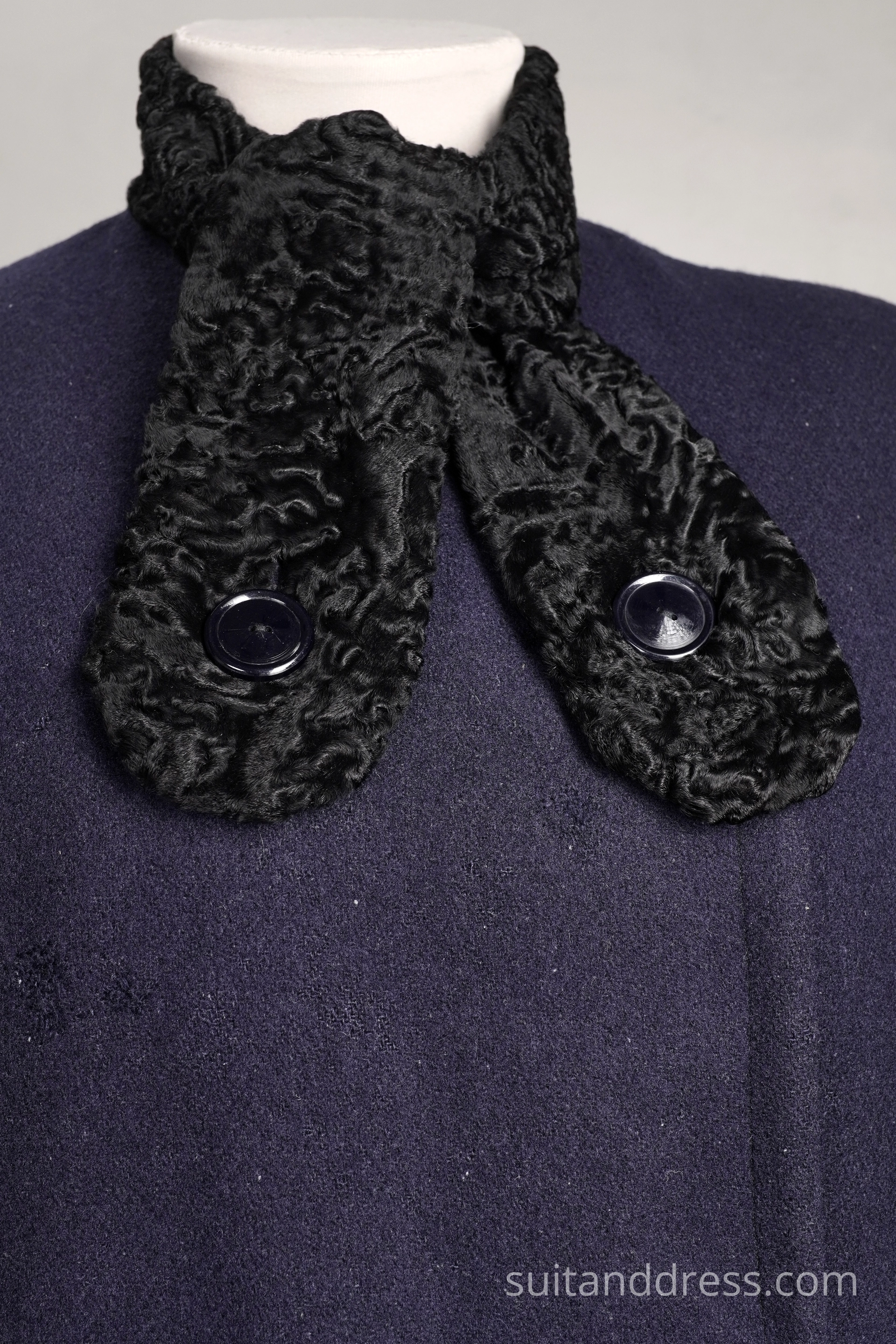 1940s heavy winter coat persian lamb bow