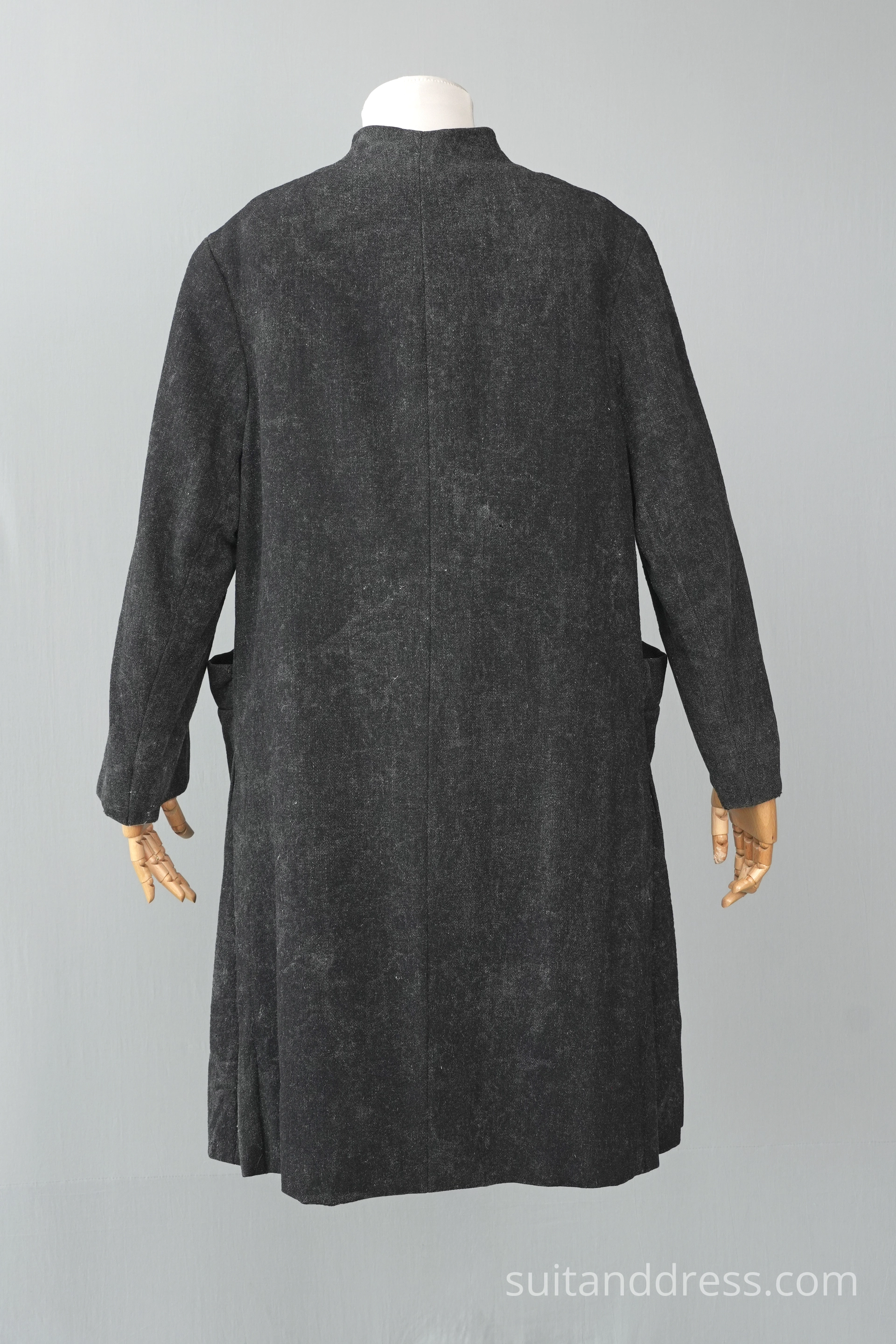 1920 gadu sieviešu mētelis mode 20tajos trūcīgs apģērbs nodilis vintage kostīmu noma Rīgā