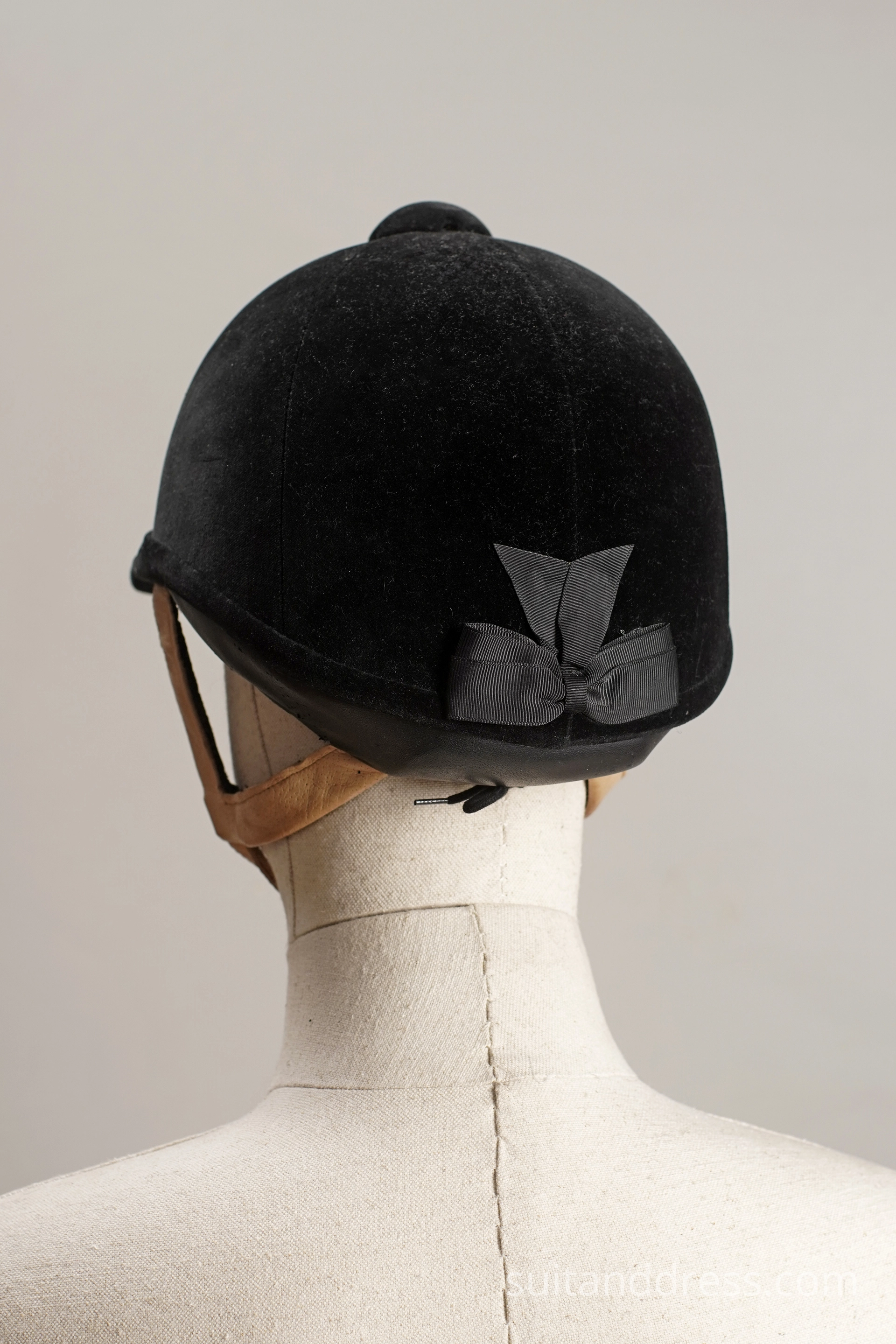 Vintage horse riding helmet equestrian clothing velvet hat