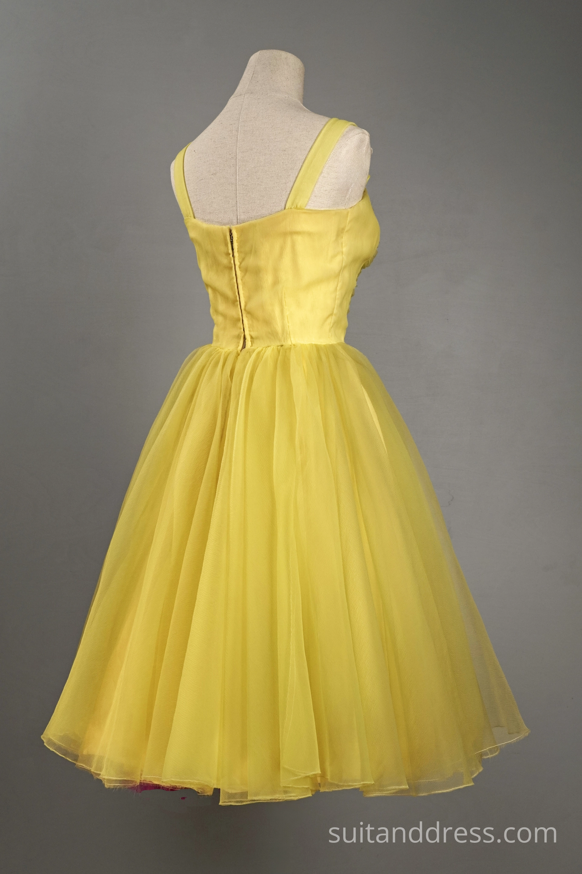 1950s prom party organza dress new look fit and flare vintage costume rental for films in Riga Latvia